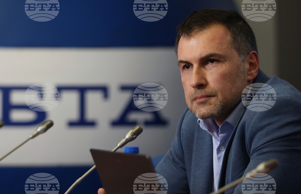 Българските учени преобръщат дългогодишна теория за човешката еволюция, каза проф. Павел Стоев, директор на Националния природонаучен музей