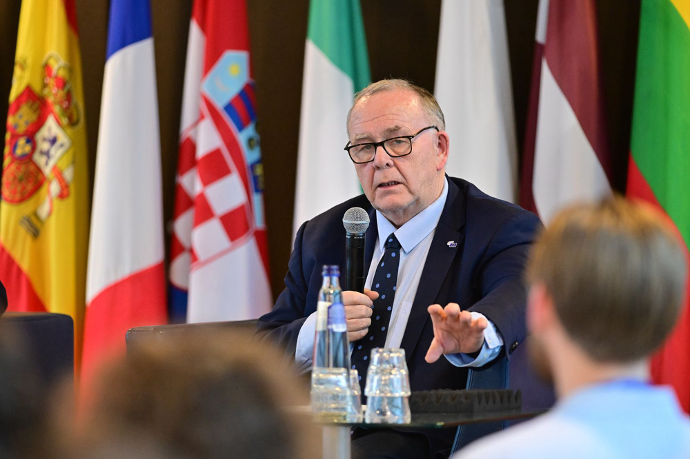 Войната в Близкия изток е провал на демокрацията, заяви председателят на Европейския икономически и социален комитет Шеймъс Боланд