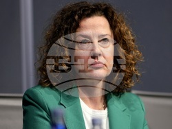 Министерство на външните работи - брифинг на Кризисния щаб