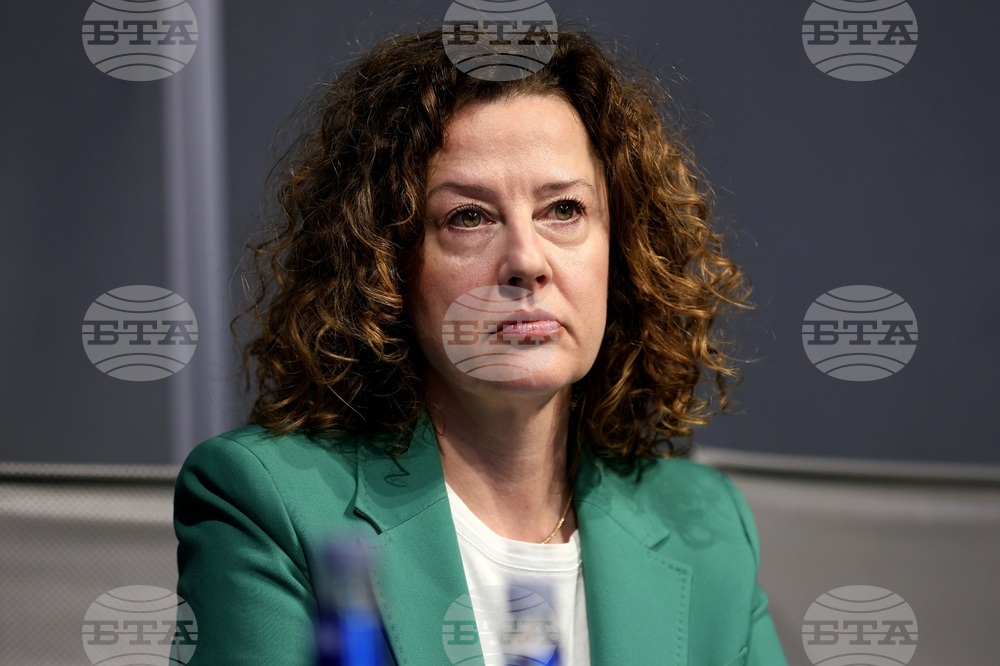 Министерство на външните работи - брифинг на Кризисния щаб