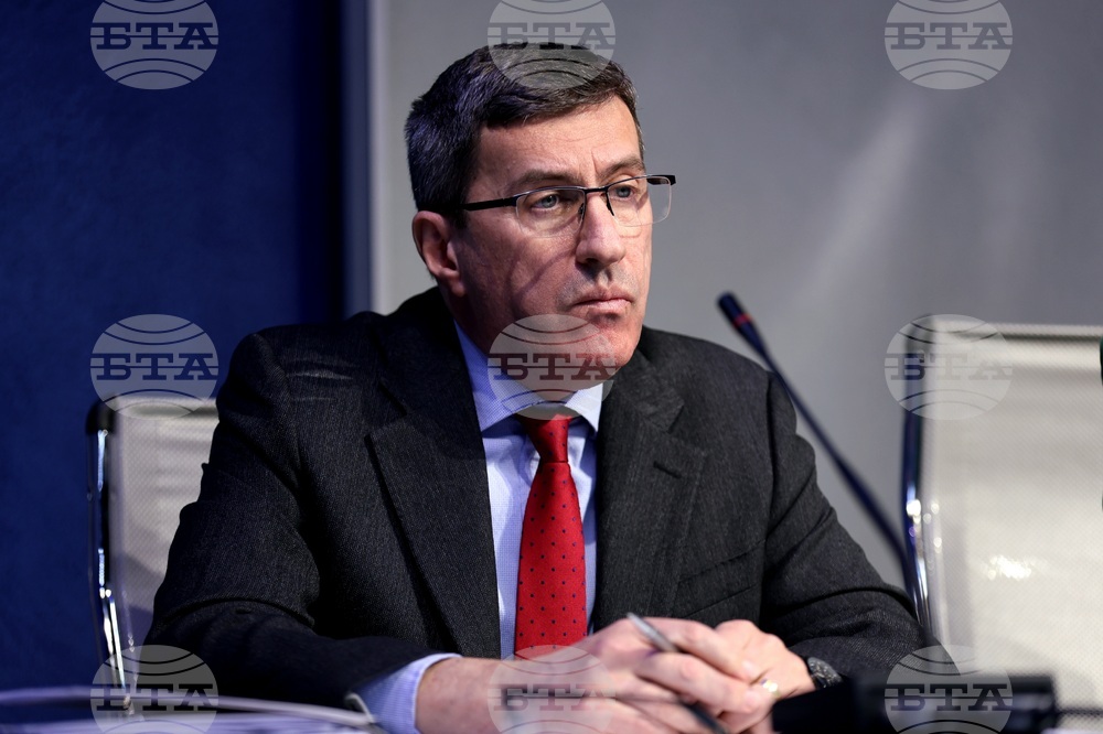 Министерство на външните работи - брифинг на Кризисния щаб