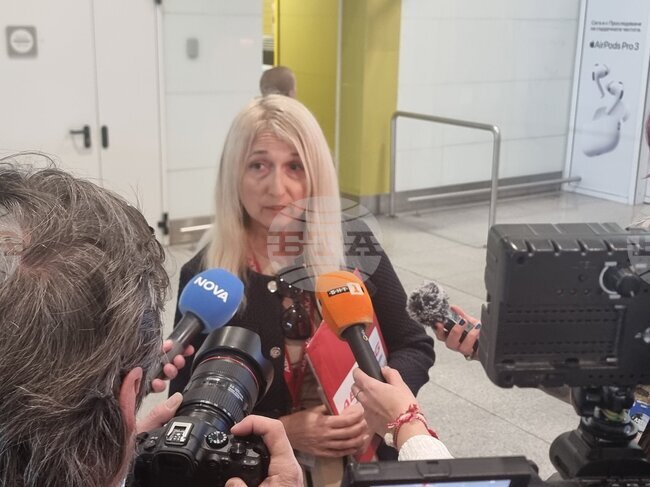 Още от началото на конфликта в Близкия изток ситуацията в Дубай беше под контрол, каза на летището във Варна екскурзоводът Павлина Русева 