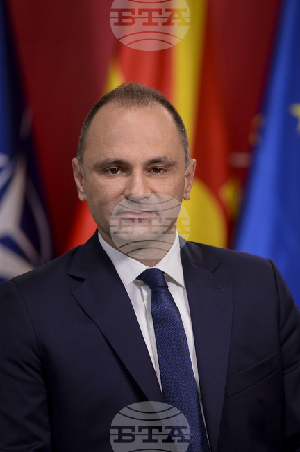 МИА: Министър Филипче - не са необходими допълнителни ограничения заради омикрон, ситуацията е доста спокойна