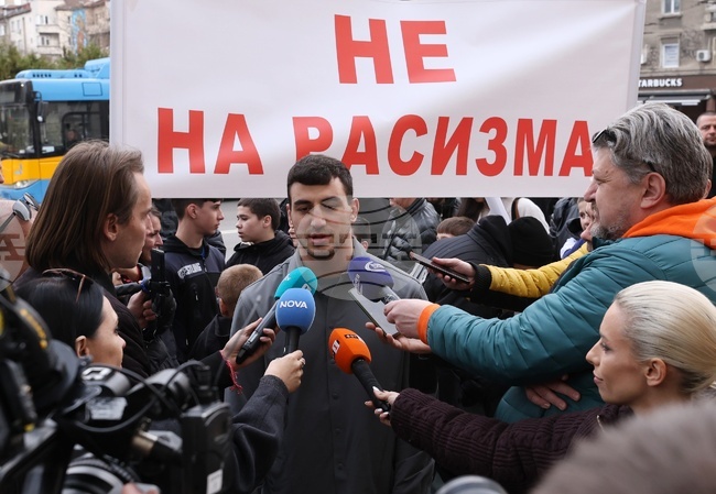 Олимпийският шампион Семен Новиков обяви готовност за диалог с президента на федерацията по борба Станка Златева