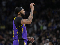 Lakers Timberwolves Basketball