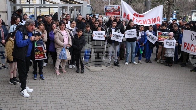 Protest Calls for Resignation of Wrestling Federation Head Stanka Zlateva