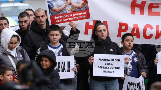 Новите покани към националите по борба са със старото съдържание, заяви изпълнителният директор на ЦСКА Димчо Димчев