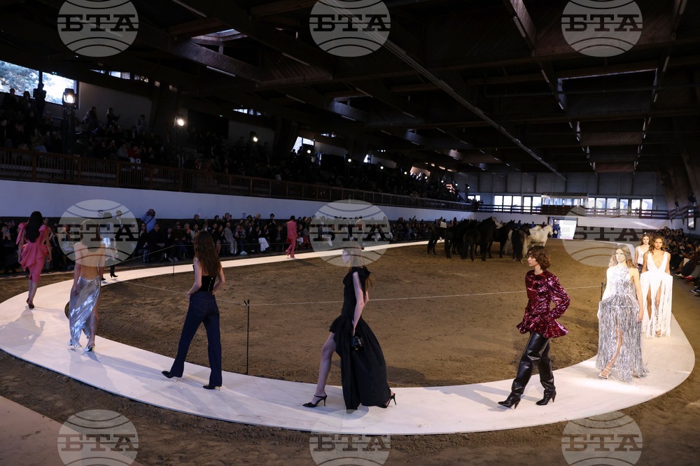 France Fashion Stella McCartney F/W 26/27