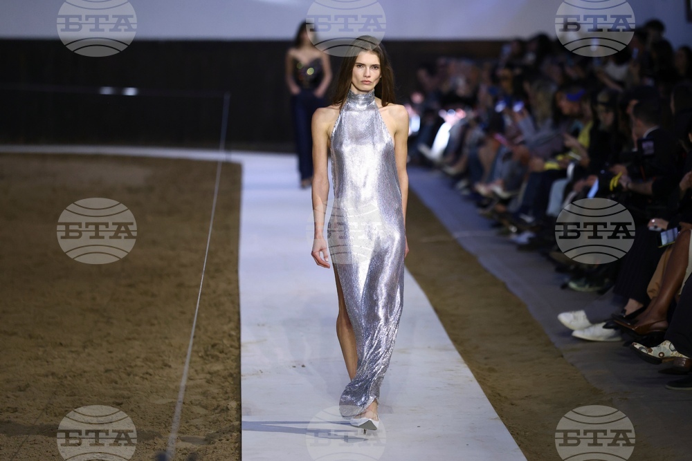 France Fashion Stella McCartney F/W 26/27