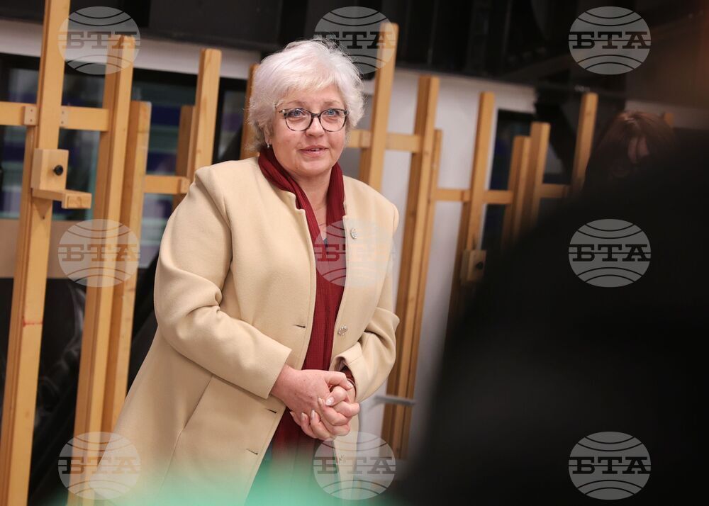 Бургас - Национална художествена академия - изложба - фотография