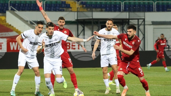 Ботев Враца успя да стигне до обрат срещу Локомотив София