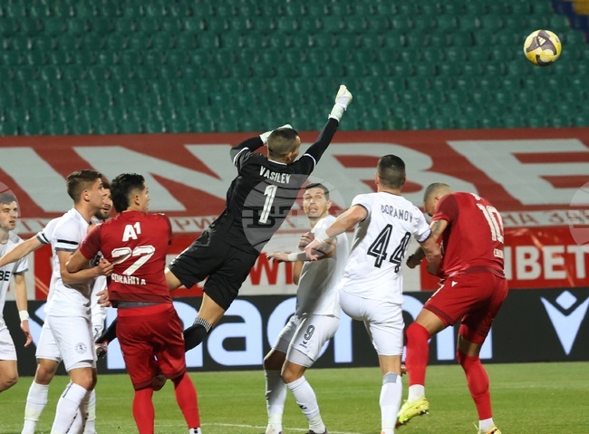 Леандро Годой донесе три точки на ЦСКА срещу Ботев Враца