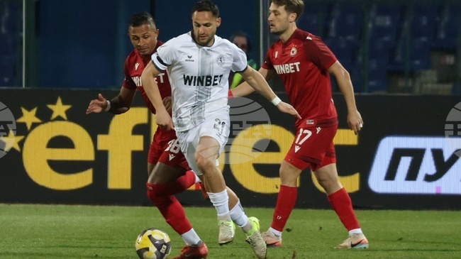 Ботев Враца направи пълен обрат срещу Локомотив София