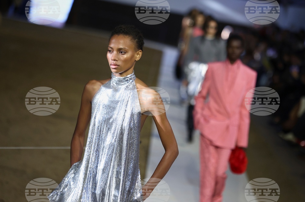 France Fashion Stella McCartney F/W 26/27