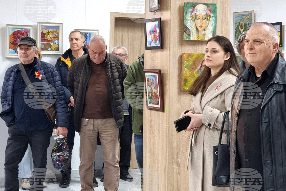 Ямбол - изложба „Молитва за пролет“ на Ваня Велева - откриване