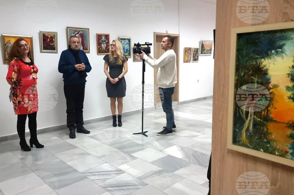 Ямбол - изложба „Молитва за пролет“ на Ваня Велева - откриване