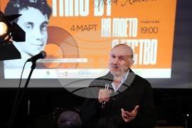 Мултимедиен спектакъл „Гласът на моето детство“ отбелязва 90-годишнината на актьора Асен Кисимов