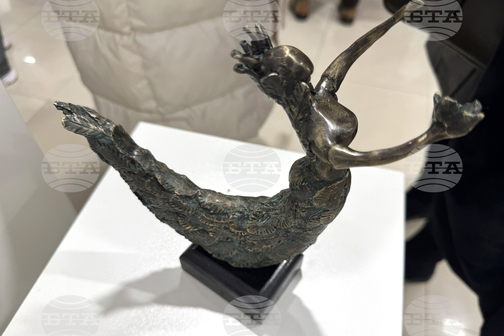 Казанлък - изложба - „Женското начало“