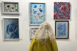 Казанлък - изложба - „Женското начало“