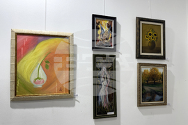 Казанлък - изложба - „Женското начало“