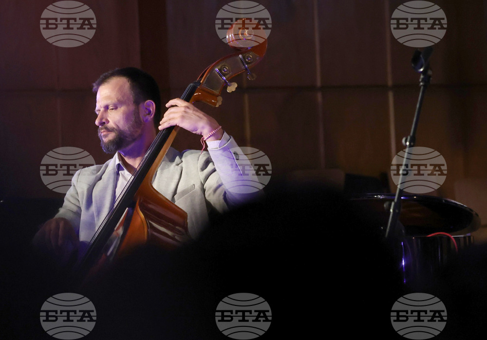 Мултимедиен спектакъл „Гласът на моето детство“ отбелязва 90-годишнината на актьора Асен Кисимов