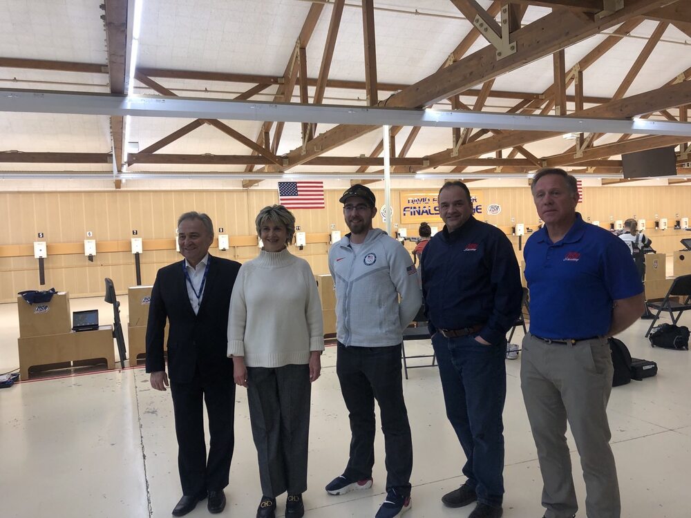 ММС: Весела Лечева посети олимпийската база в Колорадо Спрингс, обсъди обмен на кадри с американците