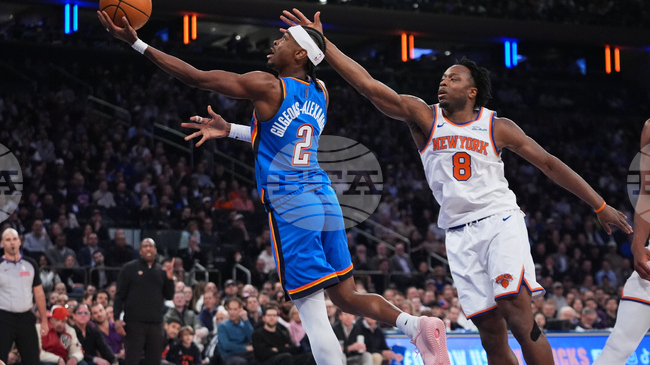 Лидерът в Западната конференция на НБА Оклахома Сити спечели гостуването си срещу Ню Йорк