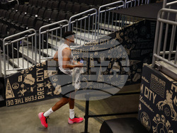 Hawks Bucks Basketball