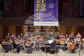 Варна - НУИ „Добри Христов" - пролетен концерт