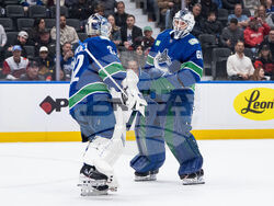 Hurricanes Canucks Hockey