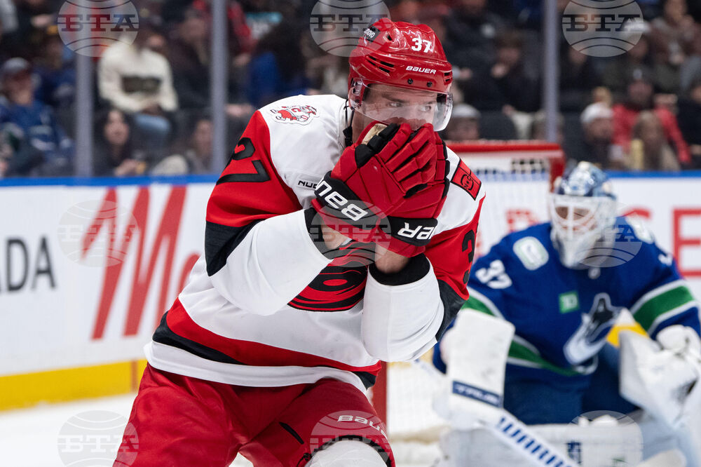 Hurricanes Canucks Hockey