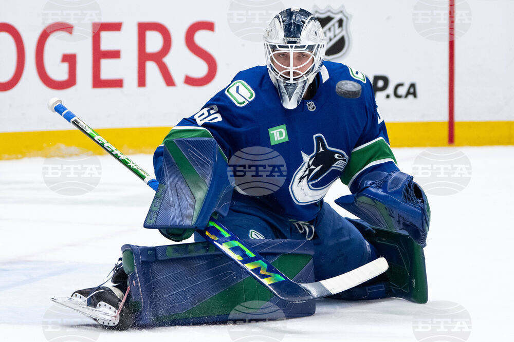 Hurricanes Canucks Hockey