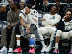 Hawks Bucks Basketball