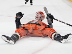 APTOPIX Islanders Ducks Hockey