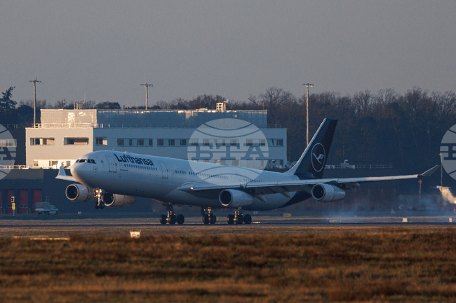 В Европа от Близкия изток досега са се върнали 10 евакуационни полета, организирани с помощта ЕС, съобщи Европейската комисия