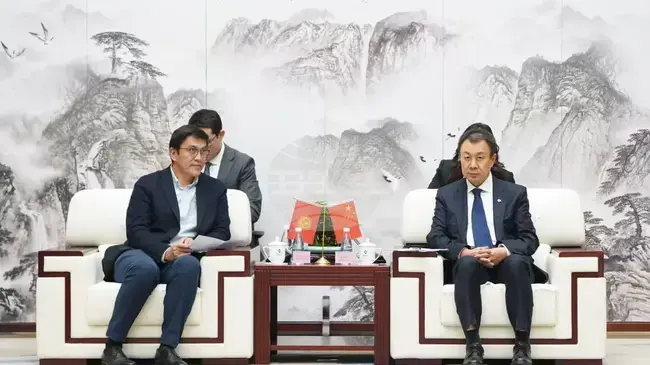 КАБАР: Киргизстан се стреми към по-задълбочено промишлено сътрудничество с Китай