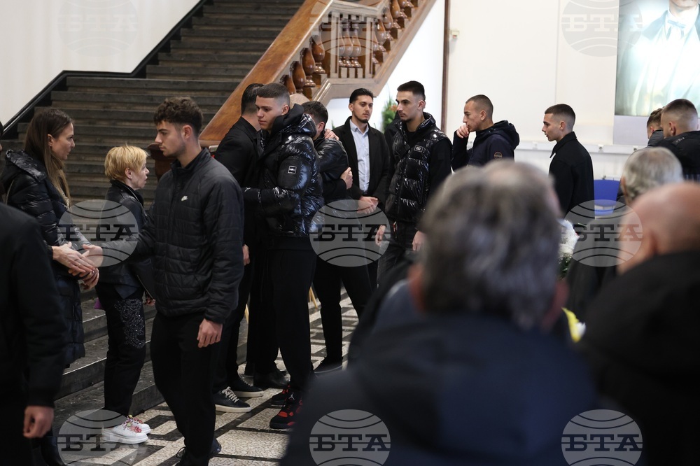 Георги Велинов - поклонение