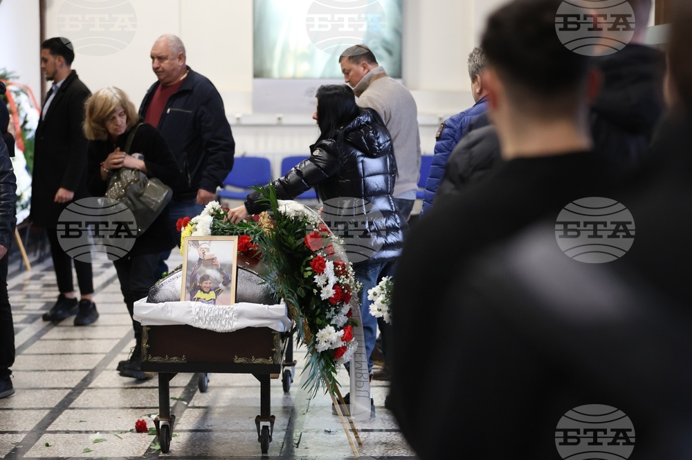 Георги Велинов - поклонение