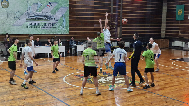 Отборът на училище "Сава Доброплодни" от Шумен се наложи над тима от гимназия "Симеон Велики" от Велики Преслав в ученическите игри по баскетбол