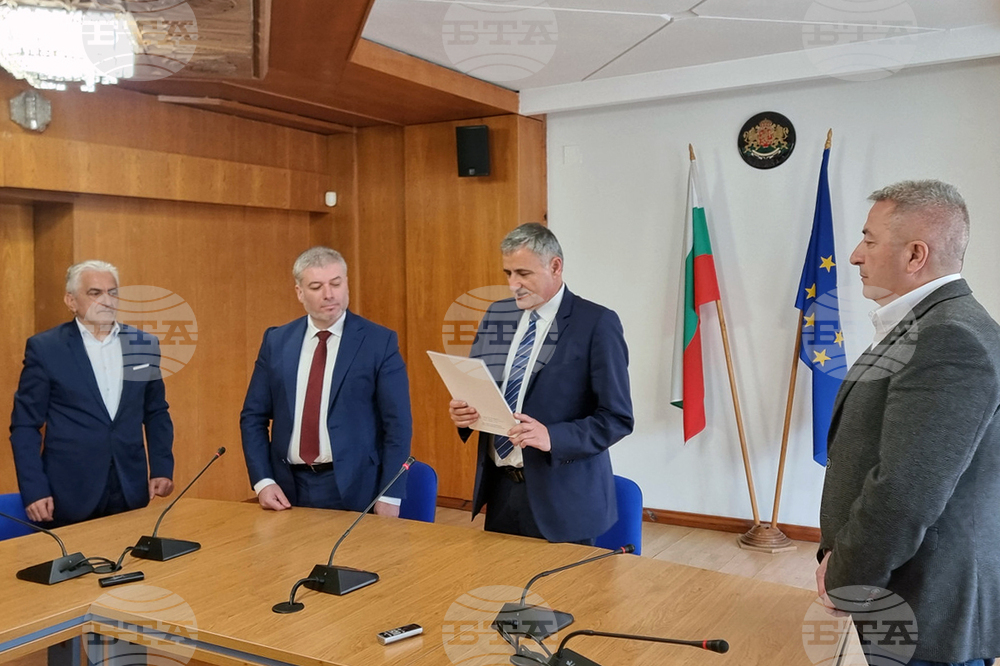 Смолян - Областен управител - районен мюфтия - среща