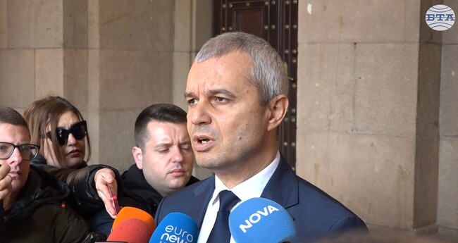 Правителството смени четири пъти позицията си, каза Костадин Костадинов за ситуацията в Близкия изток