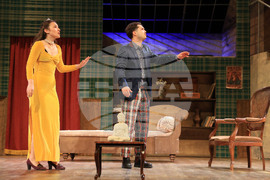 Русе - театър - "Комедия на тъмно" - премиера