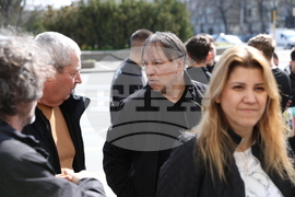 Протест срещу президента на Федерацията по вдигане на тежести Стефан Ботев