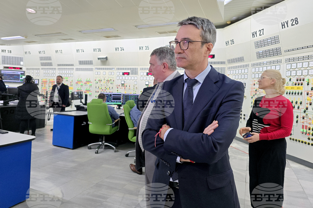 Suppliers from Russia Not Extremely Reliable, Energy Minister Says during Inspection at Kozloduy NPP