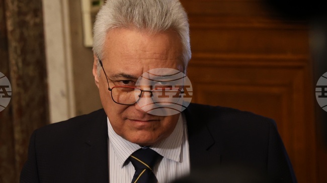 Foreign Ministry Reacts to Vandalism against Bulgarian Club in North Macedonia