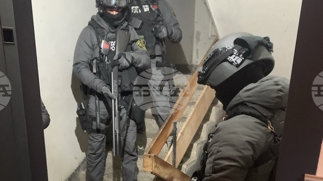 ГДБОП арестува в София лидер на международна престъпна мрежа за трафик на оръжия в спецоперация, координирана от Европол