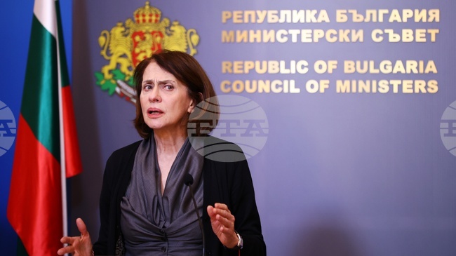 Evacuation of Bulgarians from Middle East Continues in Organized Manner – Foreign Minister