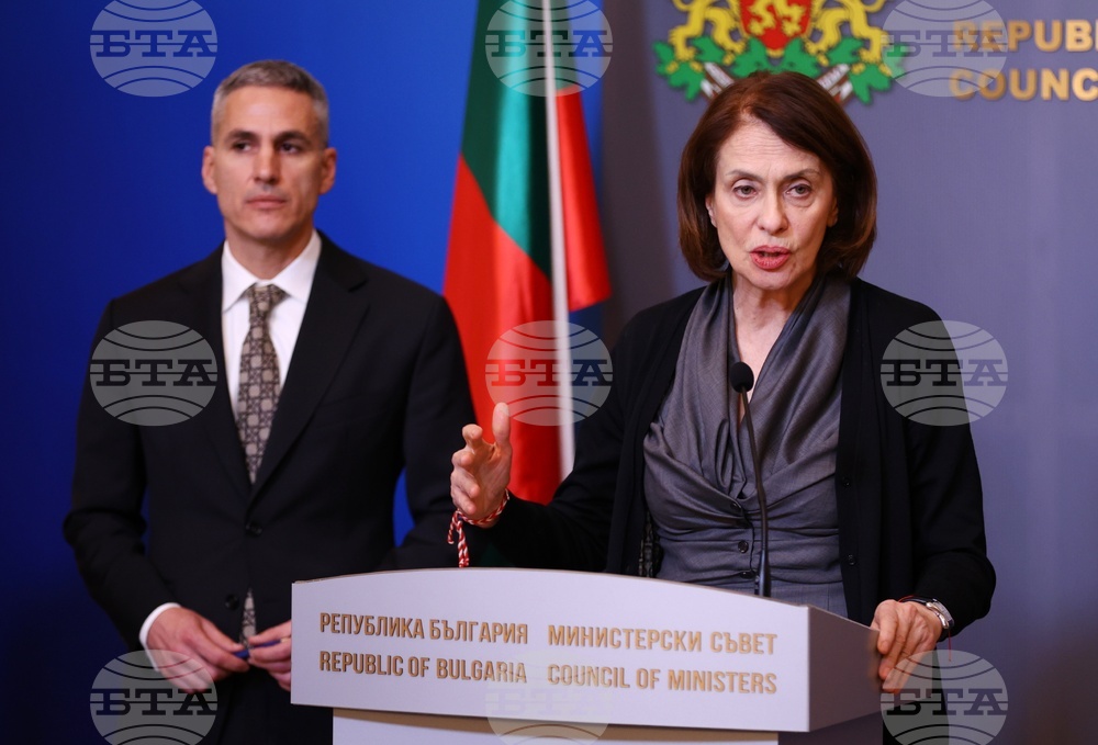 Evacuation of Bulgarians from Middle East Continues in Organized Manner – Foreign Minister