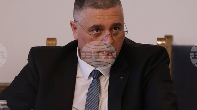 Ресорната парламентарна комисия обсъди законопроект за интегриране на обществения транспорт