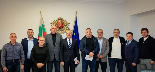 Ръководството на АБСФ проведе среща със служебния министър на младежта и спорта Димитър Илиев